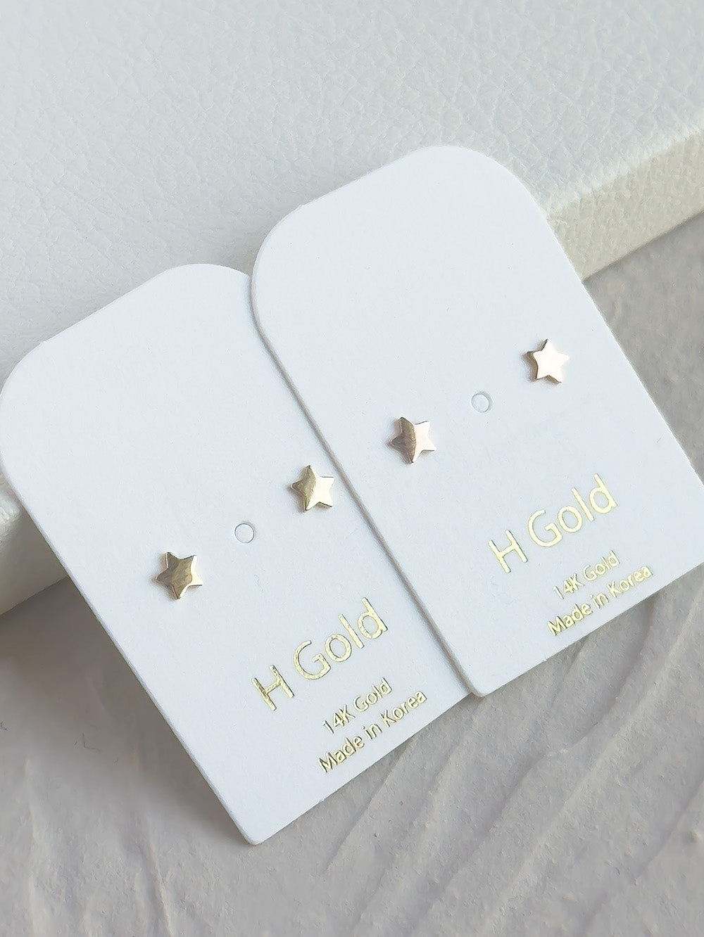 14k Gold Star Stud Earrings