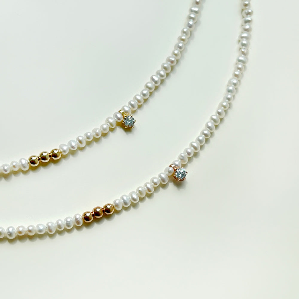 14k gold Elegant Pearls necklace