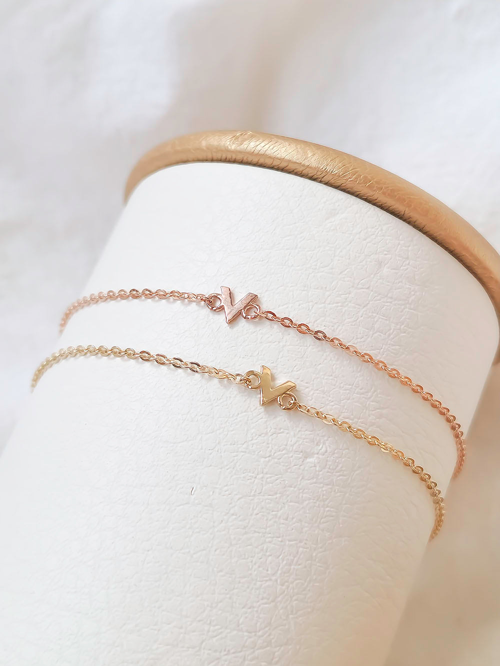 14k Gold Minimalist V Anklet