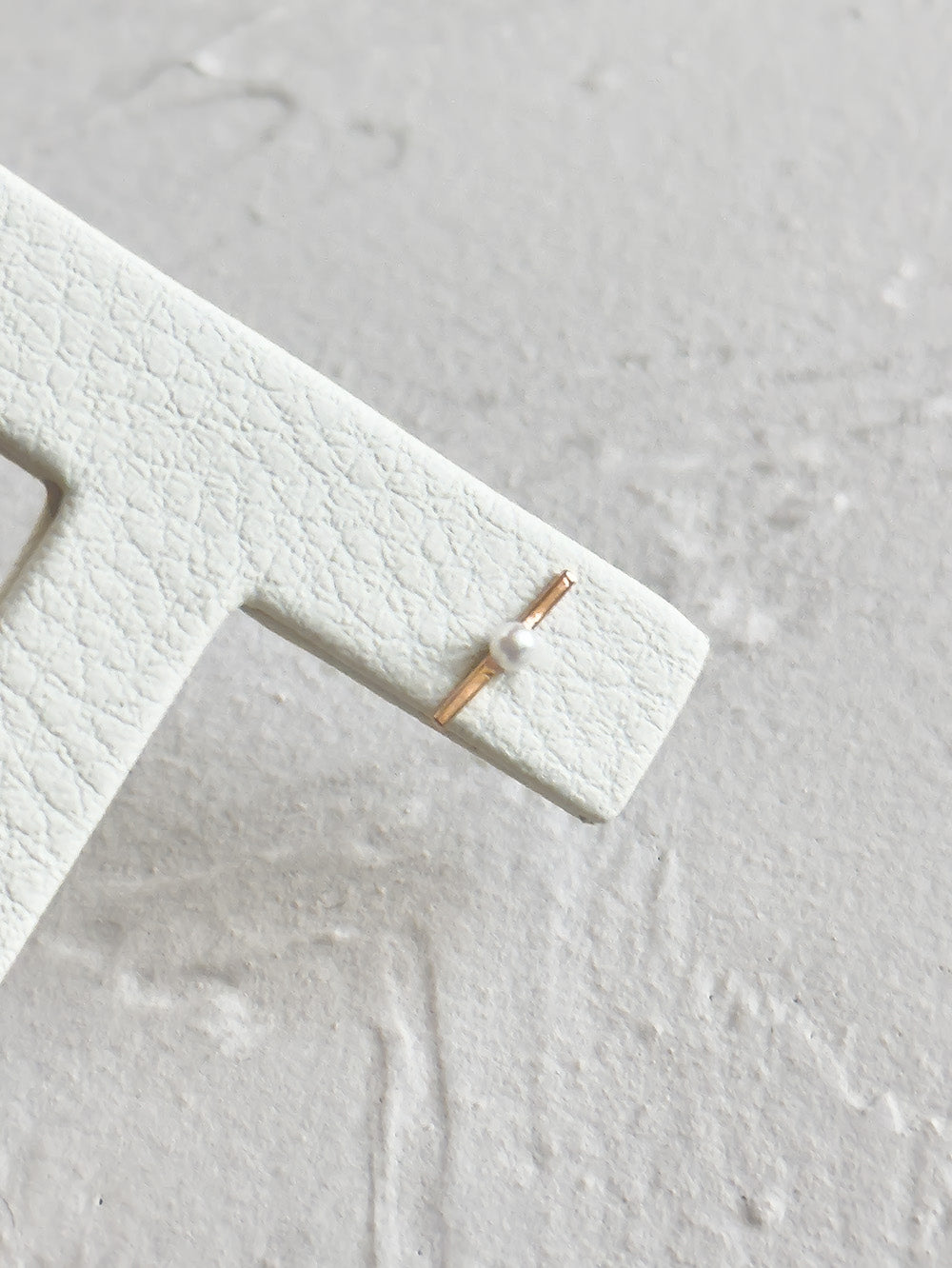 14k Pearl Bar Earrings