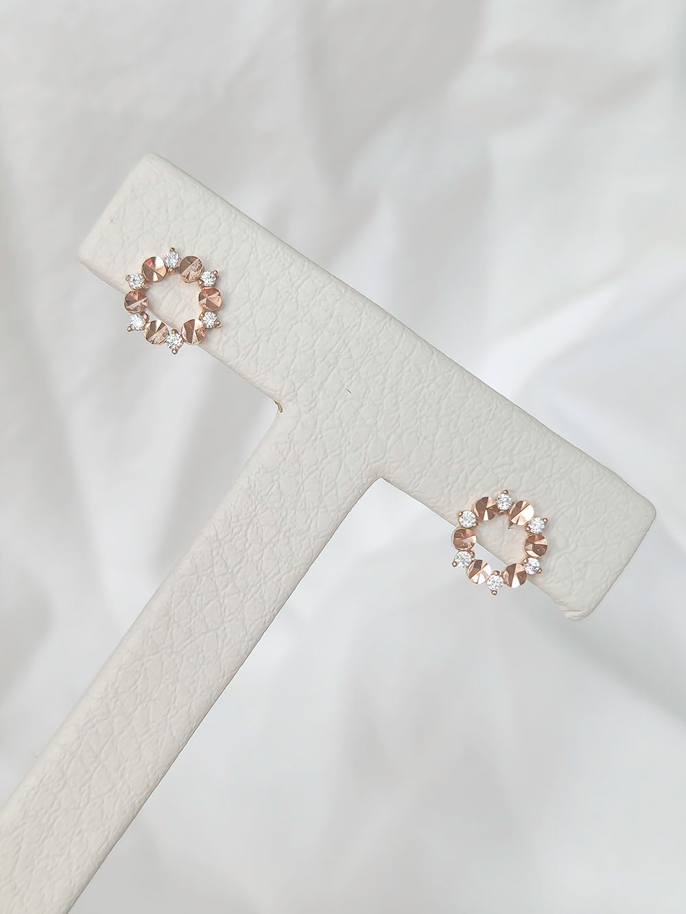 14k Gold cubic Floral Cut Earrings