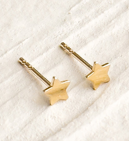 14k Gold Star Stud Earrings