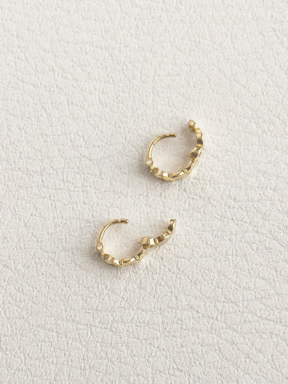 14k Gold one touch Cut-Out Hoop Earrings